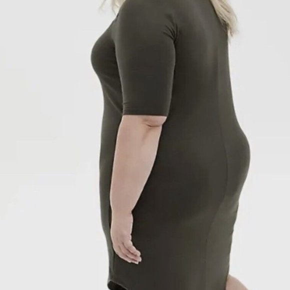 Torrid Olive Green Jersey V Neck T Shirt Dress size 4 - Picture 2 of 5